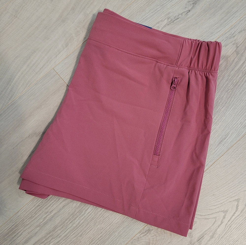 NWT Reel Legands Active Shorts